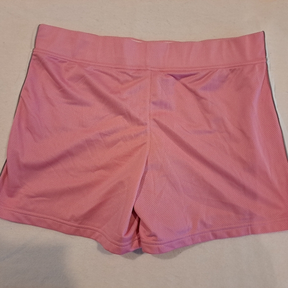 Reebok Pink with White Stripe Mesh Shorts Size Large - Picture 4 of 5